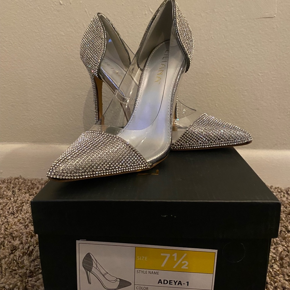All Dolled Up Rhinestone Pumps - Picture 3 of 3